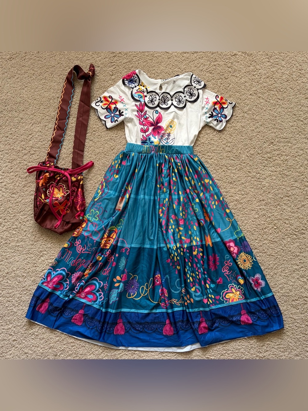 Disney Encanto Mirabel Kids Costume Dress and Bag Size 150